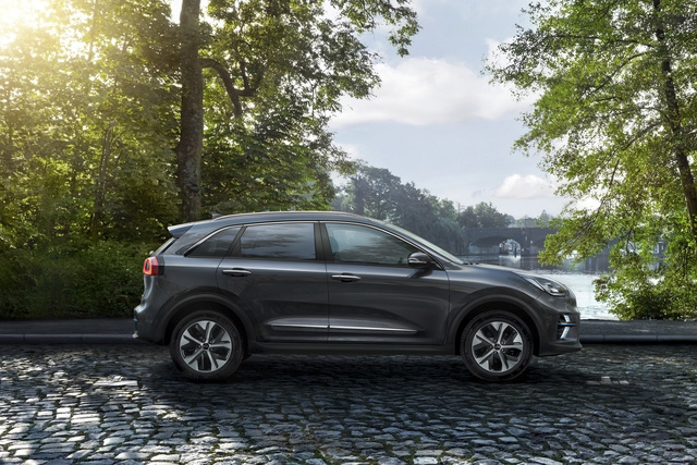 KIA Niro Hybrid interior big