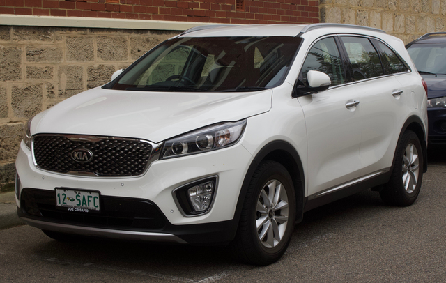 Kia Sorento Photos And Specs Photo Kia Sorento Exterior Restyling And