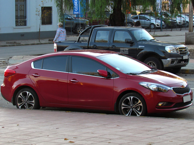 KIA Cerato hd photo KIA Cerato sedan specifications