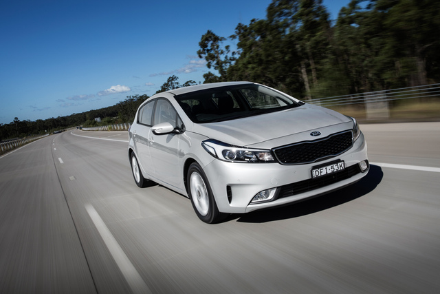 KIA Cerato Hatchback accessories model