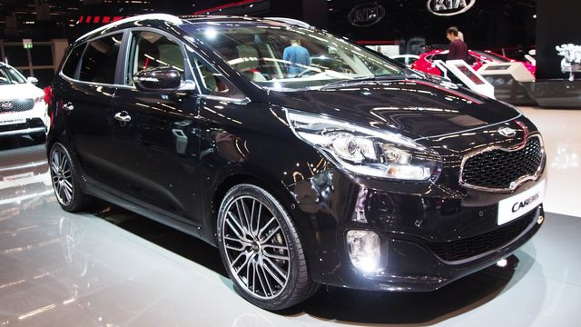 KIA Carens interior big KIA Carens mod model