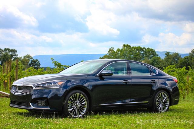 KIA Cadenza best 2016 KIA Cadenza reviews model
