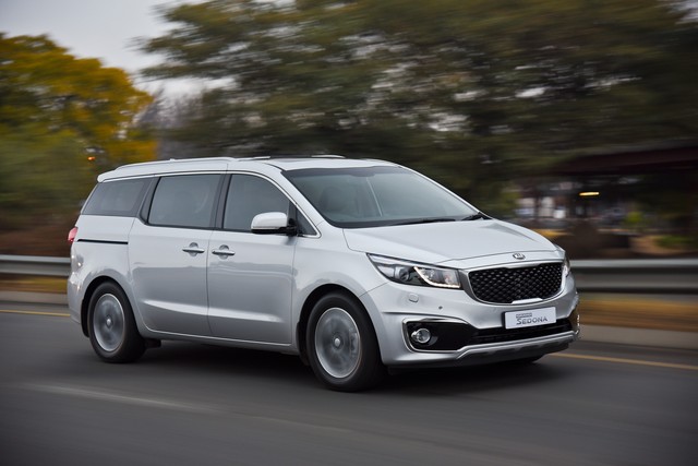 KIA Carnival modern specifications KIA Carnival accessories big