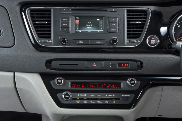 KIA Carnival reviews restyling KIA Carnival accessories model