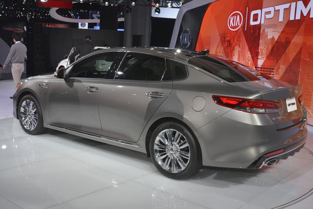 KIA Optima reviews restyling KIA Optima 4k 2016