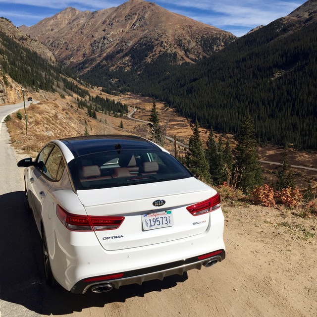 KIA Optima sedan photo KIA Optima modern 2018