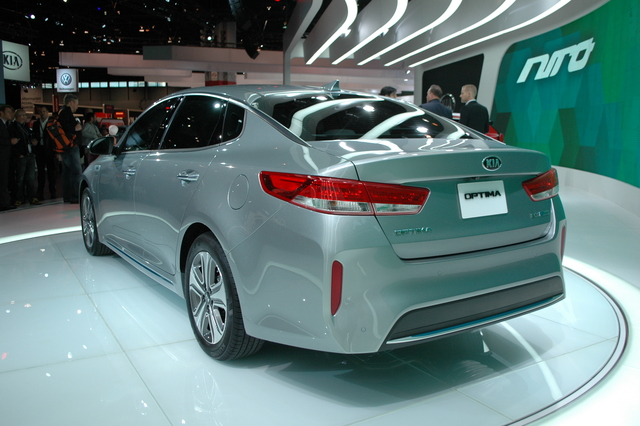 KIA Optima Hybrid hd restyling KIA Optima Hybrid interior restyling