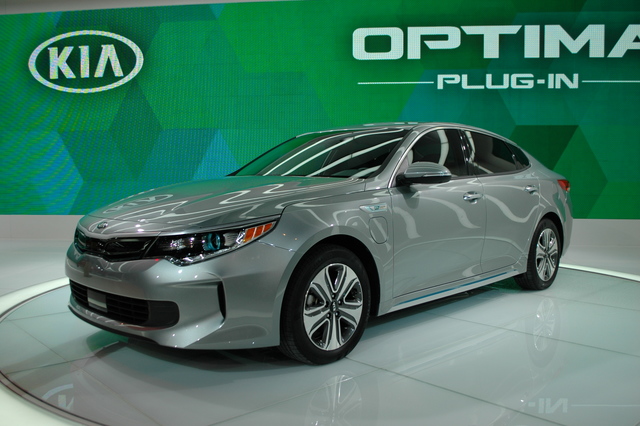 KIA Optima Hybrid mod specifications KIA Optima Hybrid reviews 2017