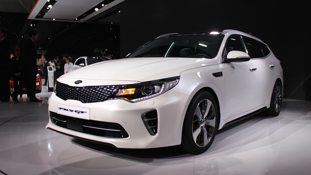 KIA Optima SW mod restyling KIA Optima SW 4k big