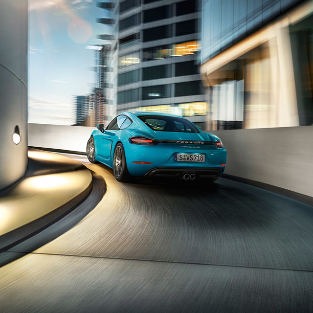 Porsche 718 Cayman accessories restyling Porsche 718 Cayman coupe specifications