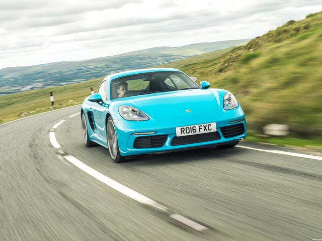 Porsche 718 Cayman exterior big Porsche 718 Cayman accessories specifications