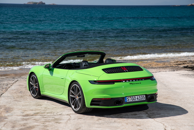 Porsche 911 Carrera 4k specifications Porsche 911 Carrera accessories restyling