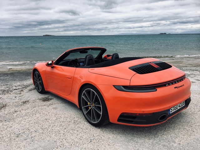 Porsche 911 Carrera exterior photo Porsche 911 Carrera reviews restyling