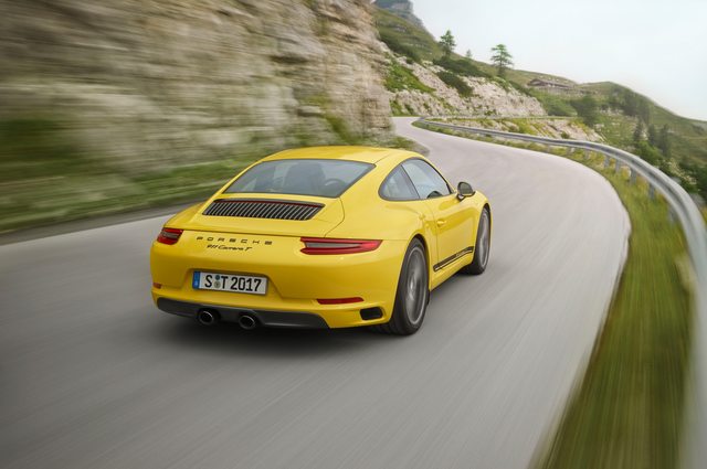 Porsche 911 Carrera Photos and Specs. Photo: Porsche 911 Carrera ...