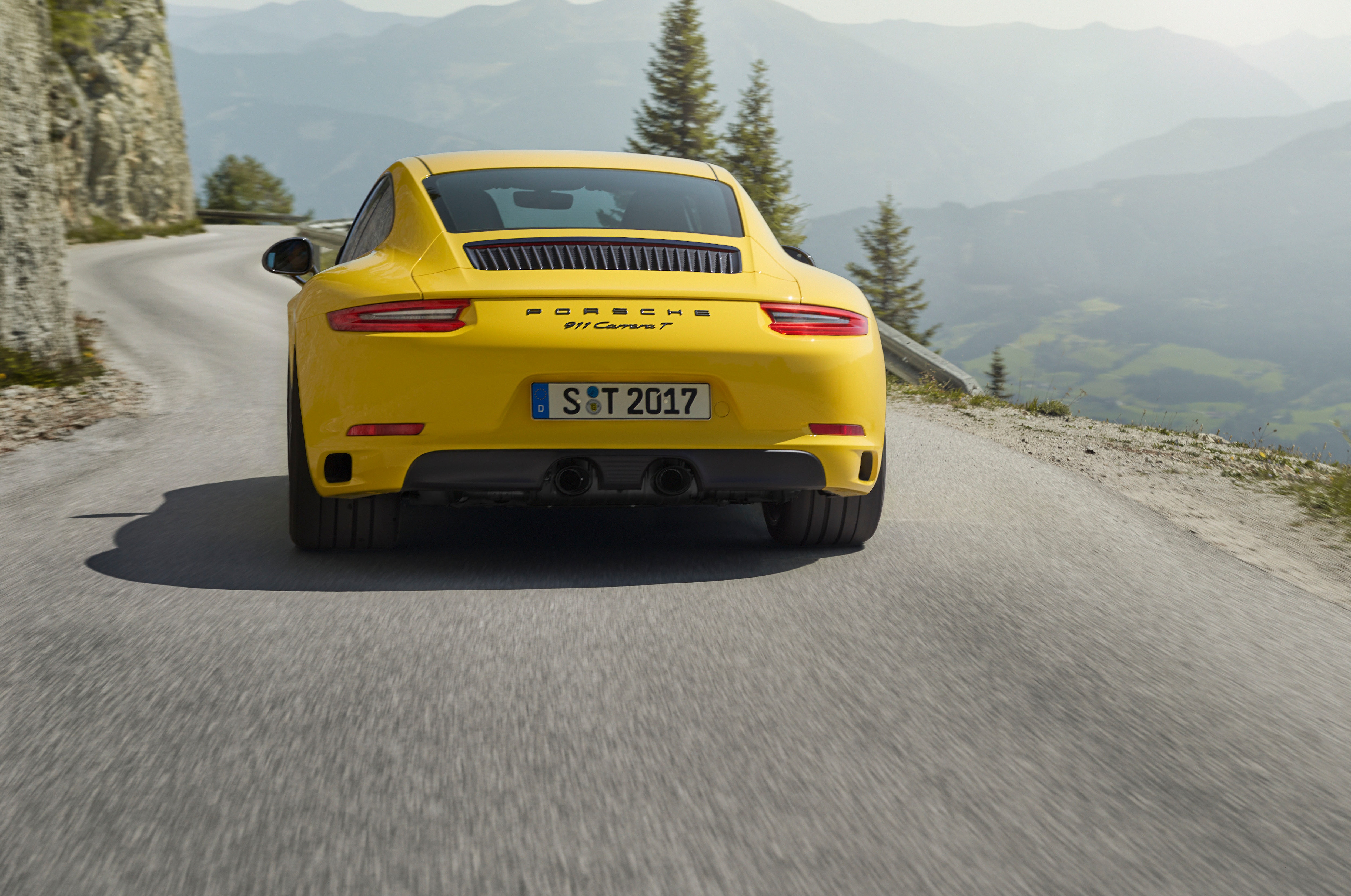 Porsche 911 Carrera coupe restyling