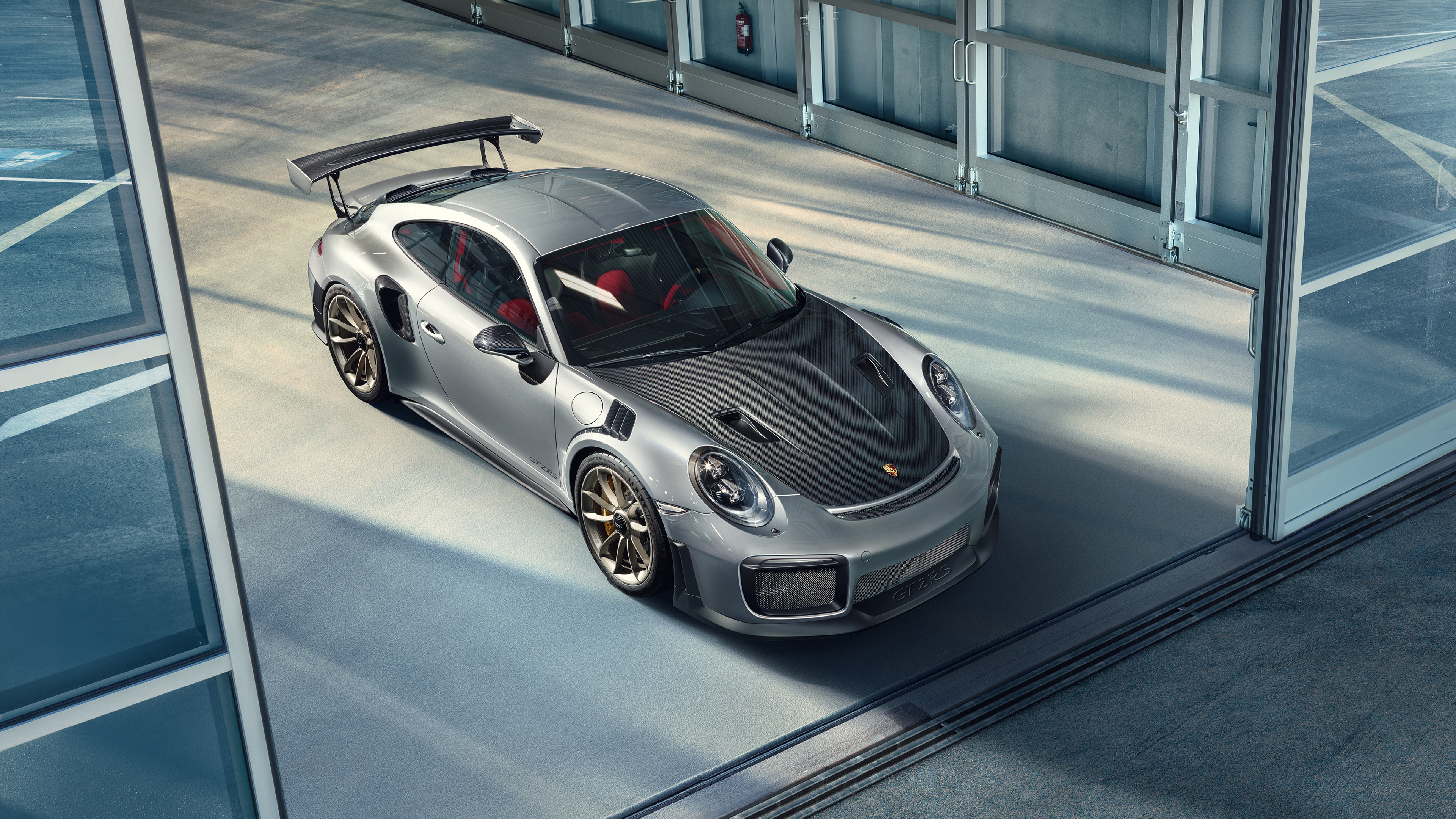 Porsche 911 GT2 reviews specifications