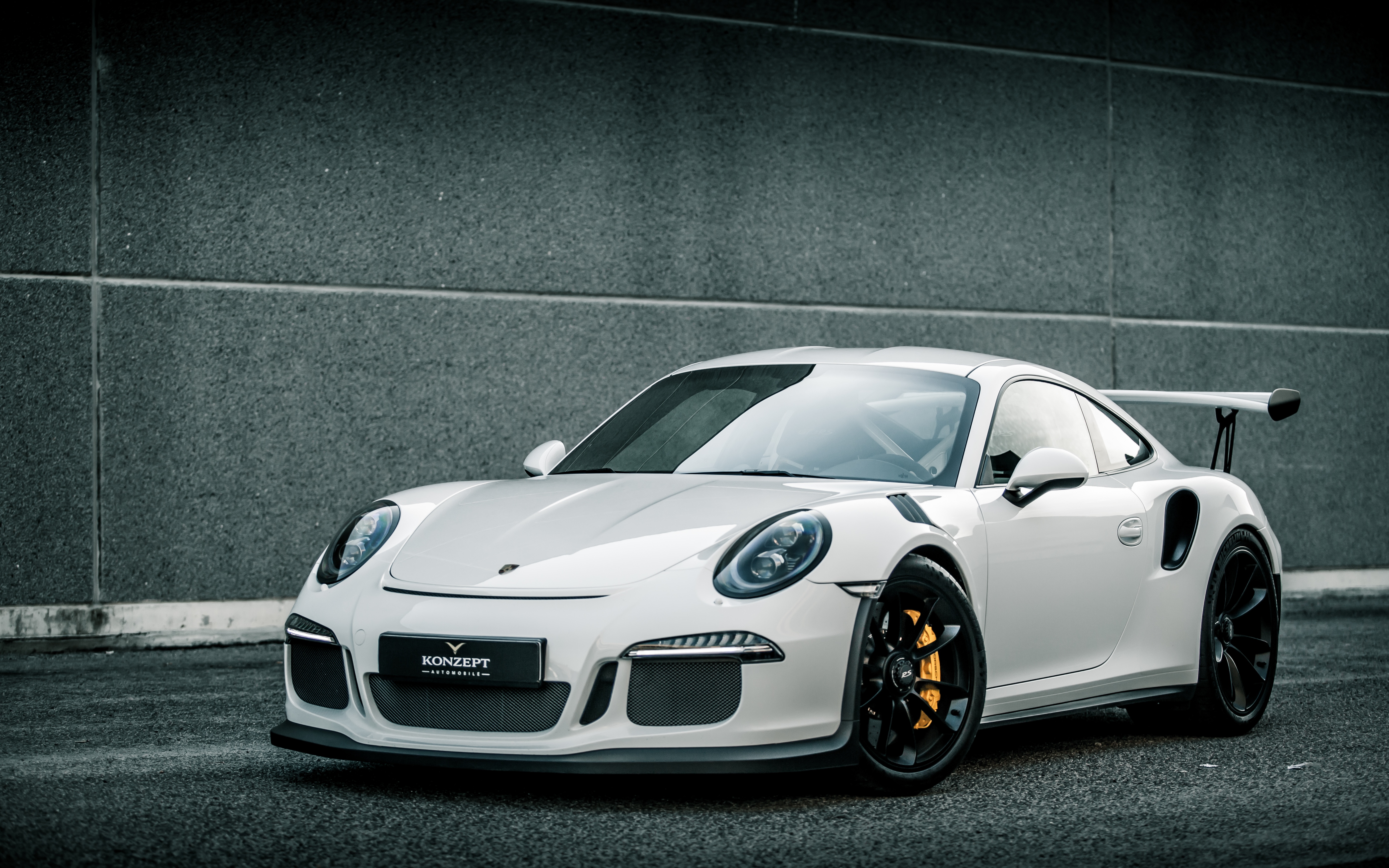 Porsche 911 GT3 accessories photo