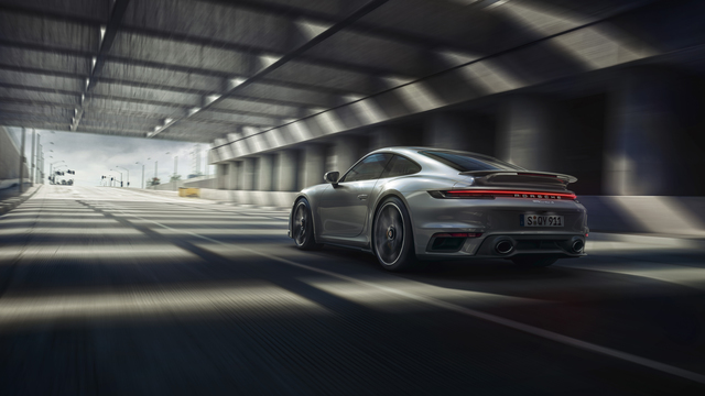 Porsche 911 Turbo coupe restyling