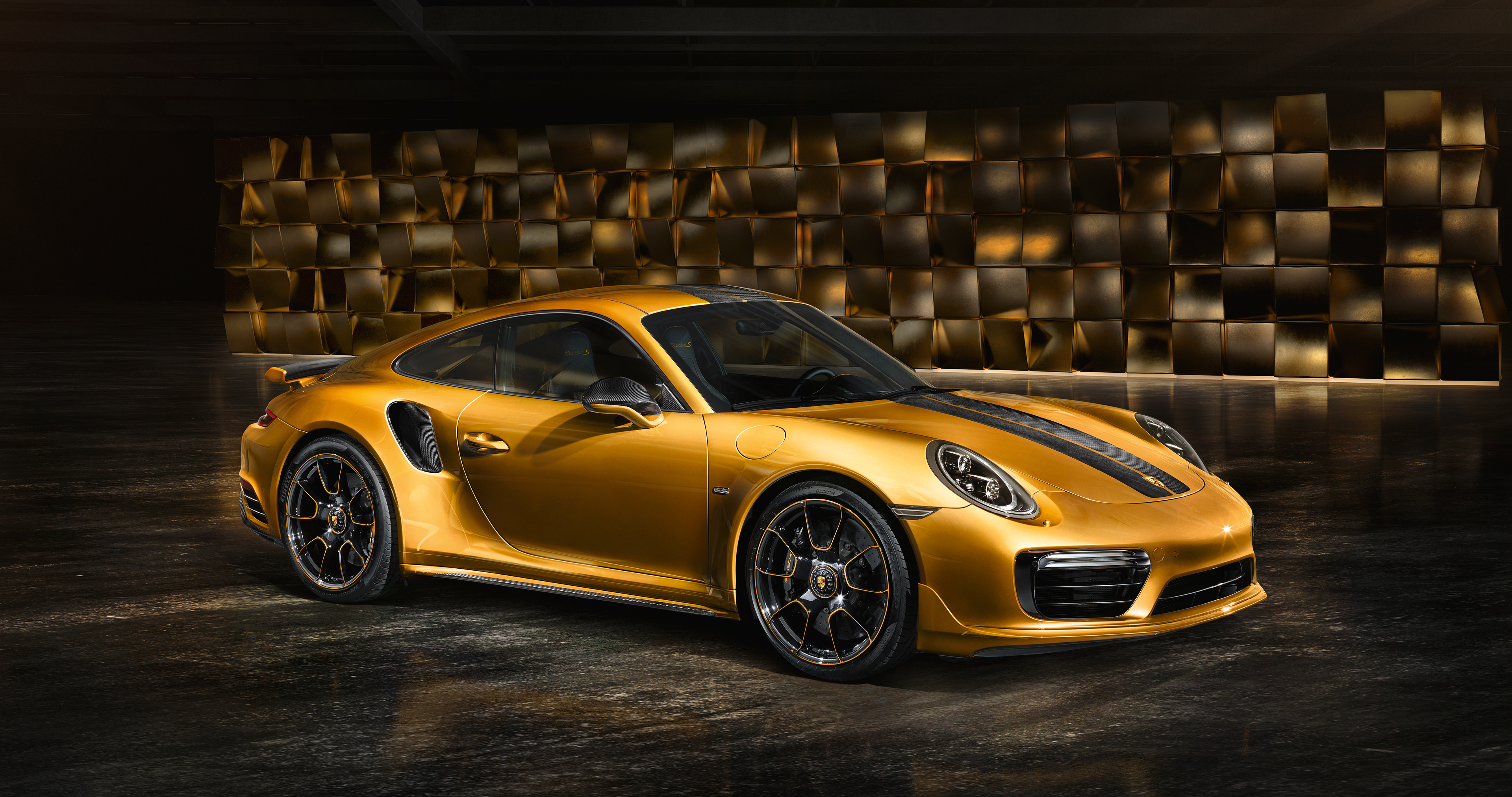 Porsche Taycan mod specifications