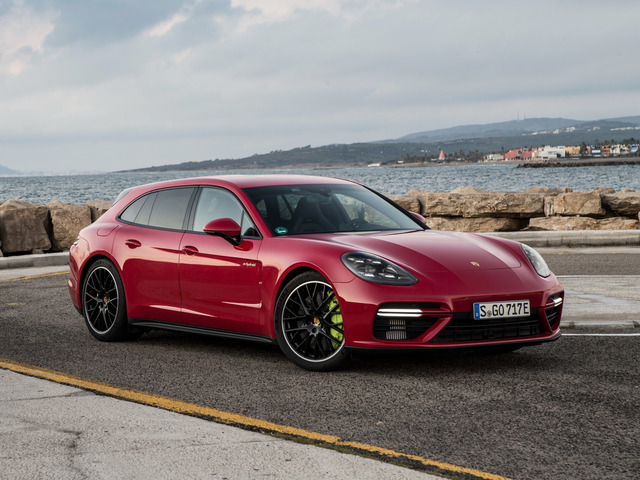Porsche Panamera Turbo Sport Turismo interior model Porsche Panamera Turbo Sport Turismo exterior big