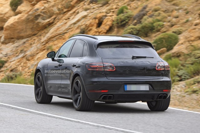 Porsche Macan Turbo modern specifications Porsche Macan Turbo accessories photo
