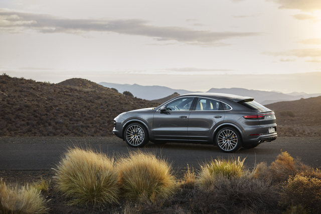 Porsche Cayenne Coupe 4k specifications