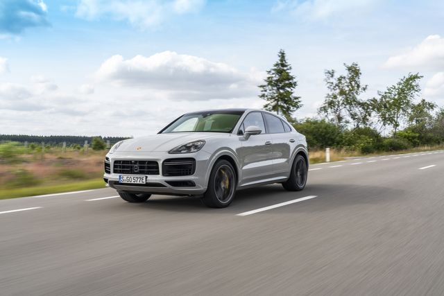 Porsche Cayenne Coupe 4k big