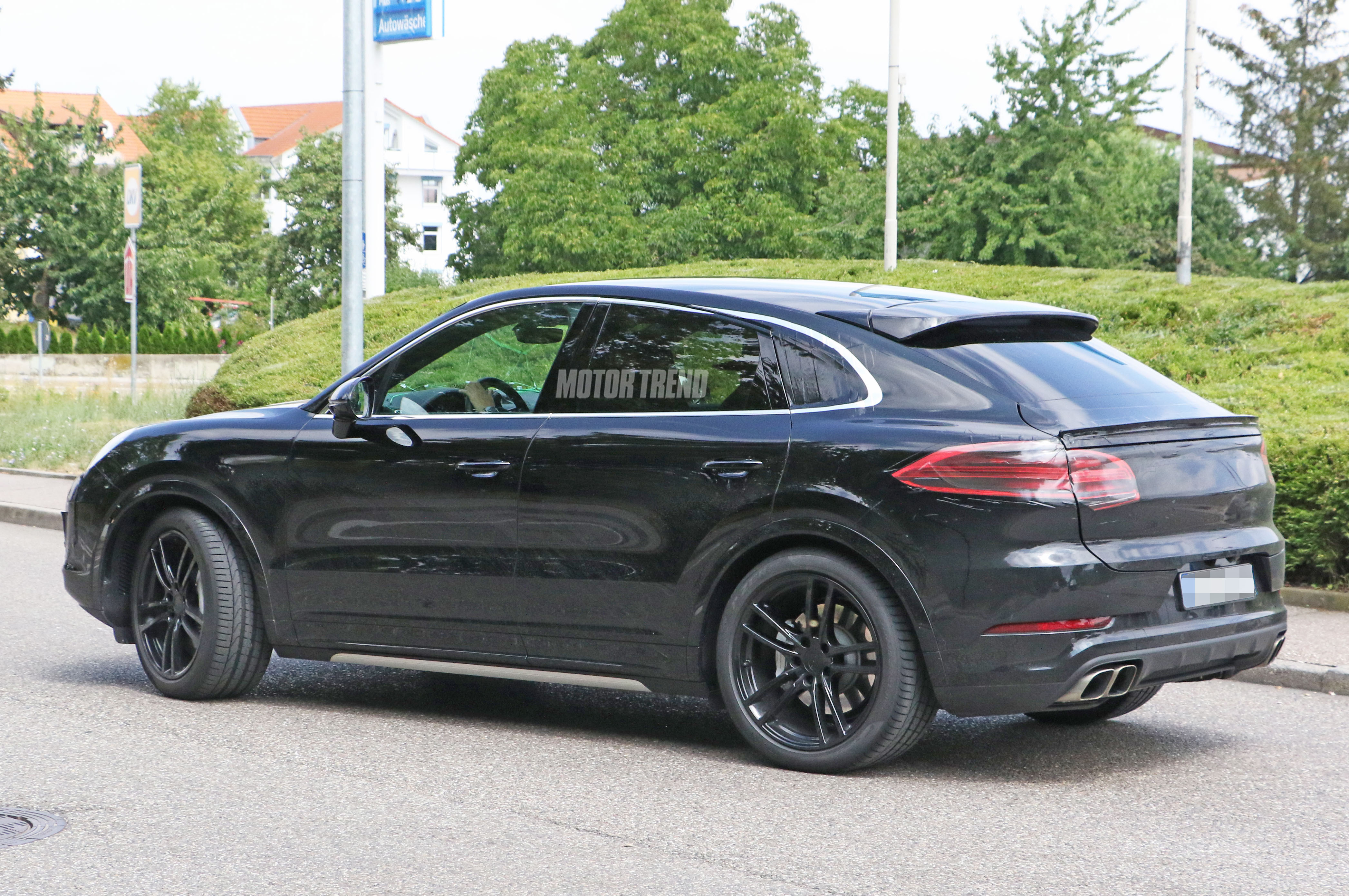 Porsche Cayenne Coupe modern specifications