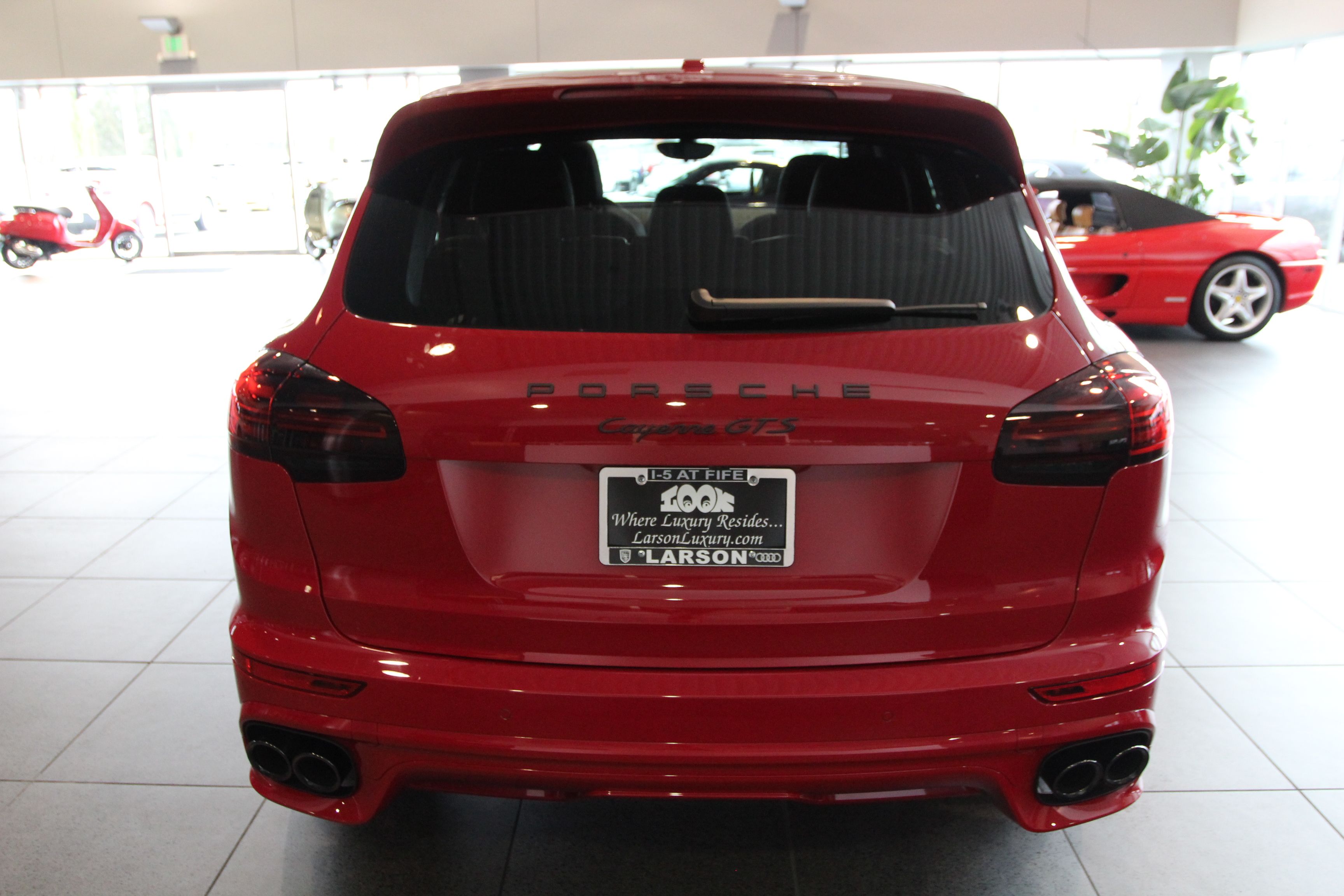 Porsche Cayenne Turbo reviews specifications