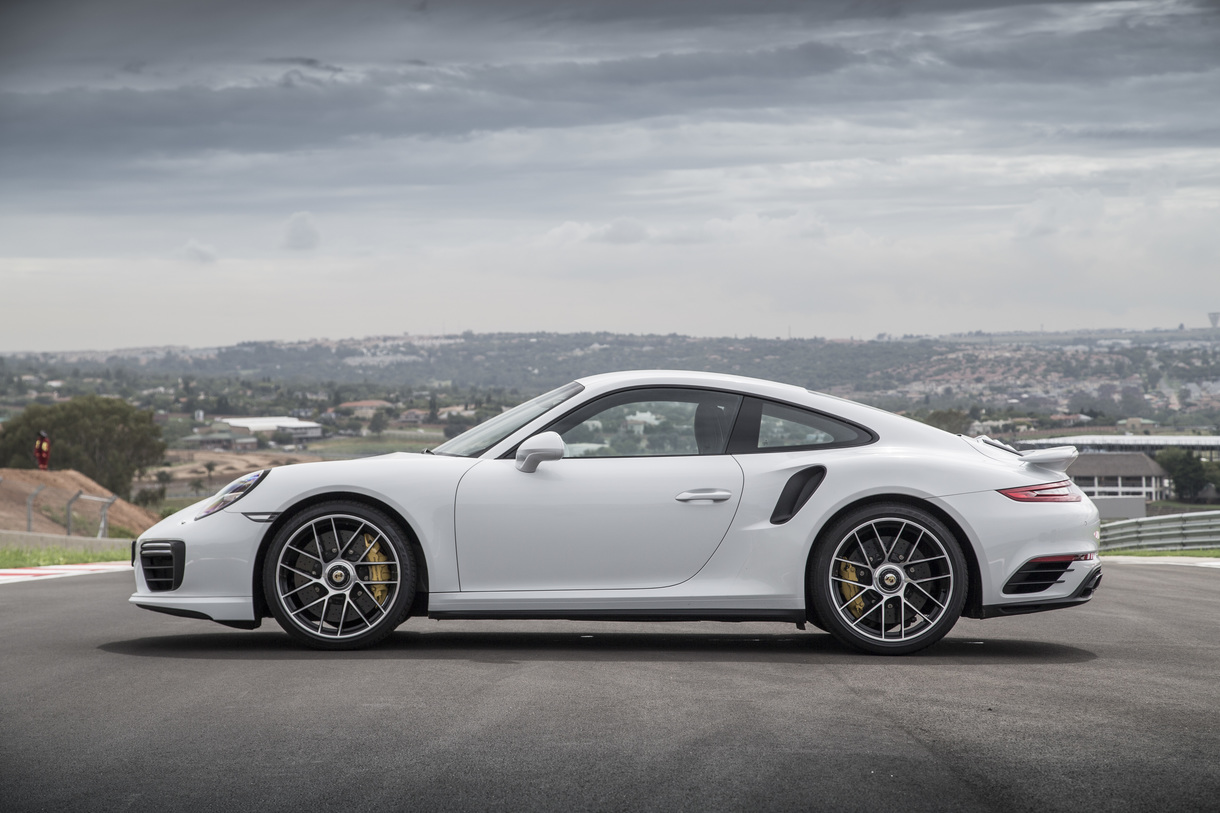 Porshe 911 White