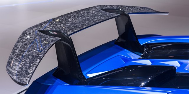 Lamborghini Huracan LP640-4 Performante hd big Lamborghini Huracan LP640-4 Performante reviews photo