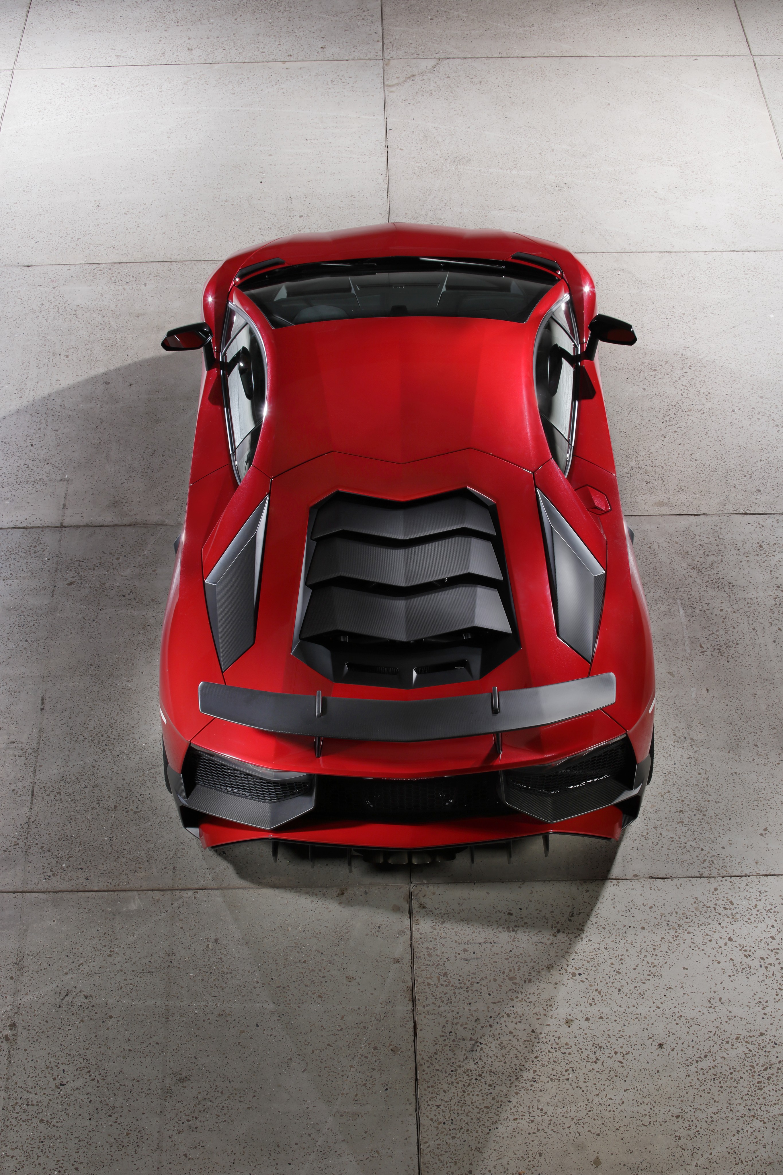 Lamborghini Aventador  LP740-4 S reviews specifications