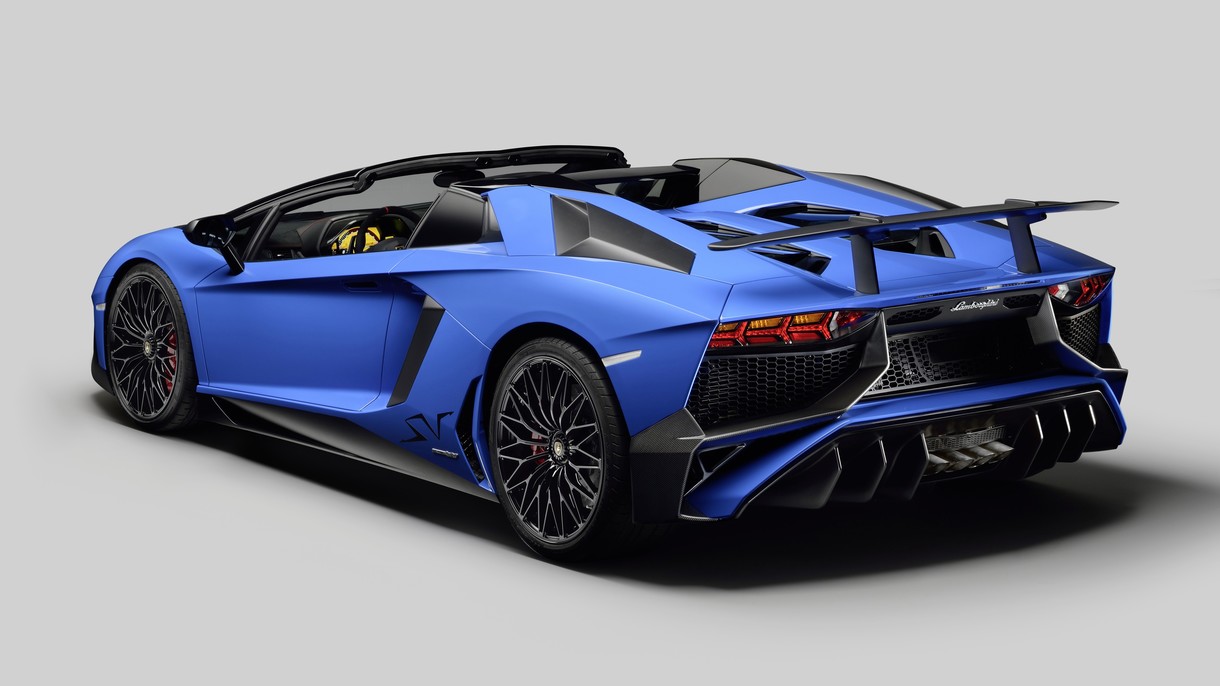 Lamborghini Aventador LP740 4 S Roadster Photos And Specs Photo 