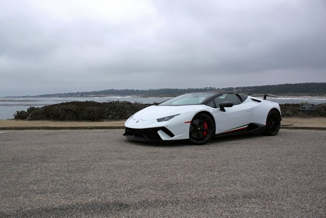 Lamborghini Huracan LP610-4 Spyder exterior 2016 Lamborghini Huracan LP610-4 Spyder exterior 2018