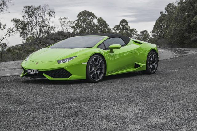 Lamborghini Huracan LP610-4 Spyder accessories specifications Lamborghini Huracan LP610-4 Spyder hd specifications
