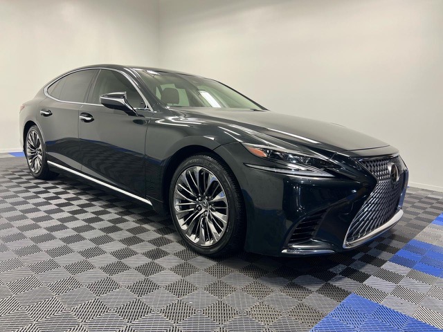 Lexus LS 2020 sedan