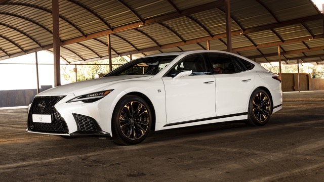 Lexus LS 2020 sedan