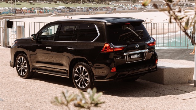 Lexus LX 2021 suv