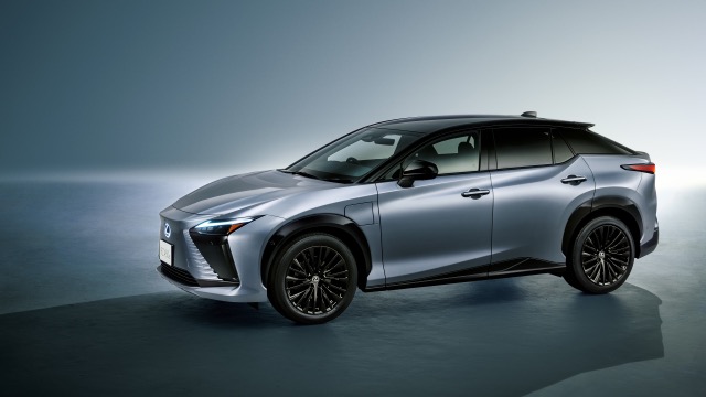 Lexus RZ 2023 suv