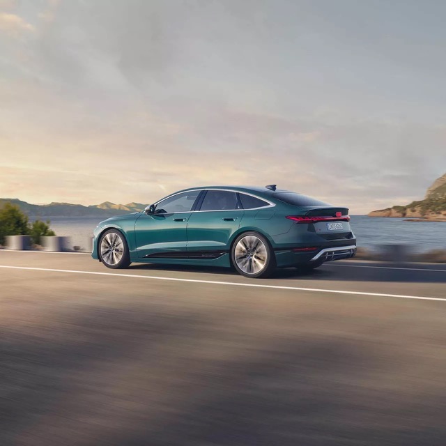 Audi S6 Sportback e-tron 2024 liftback