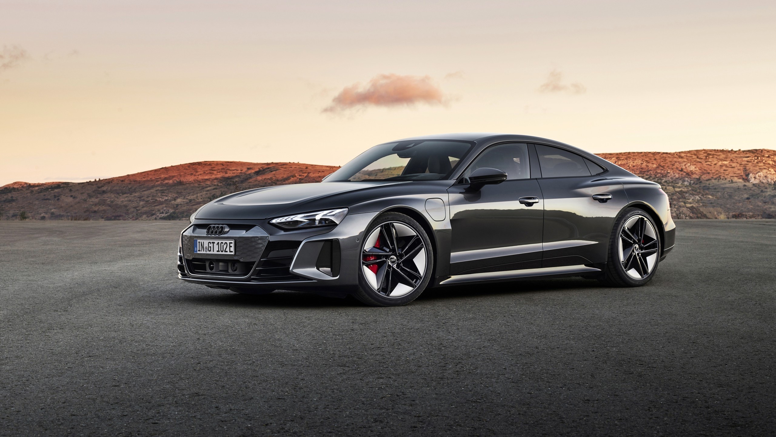 Audi RS e-tron GT 2021 sedan