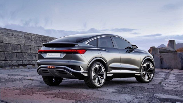 Rear view of Audi Q4 Sportback e-tron 2021