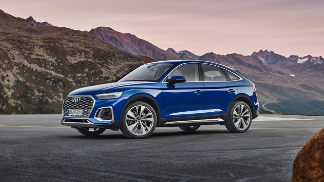 Rear view of Audi Q5 Sportback (FY) 2020