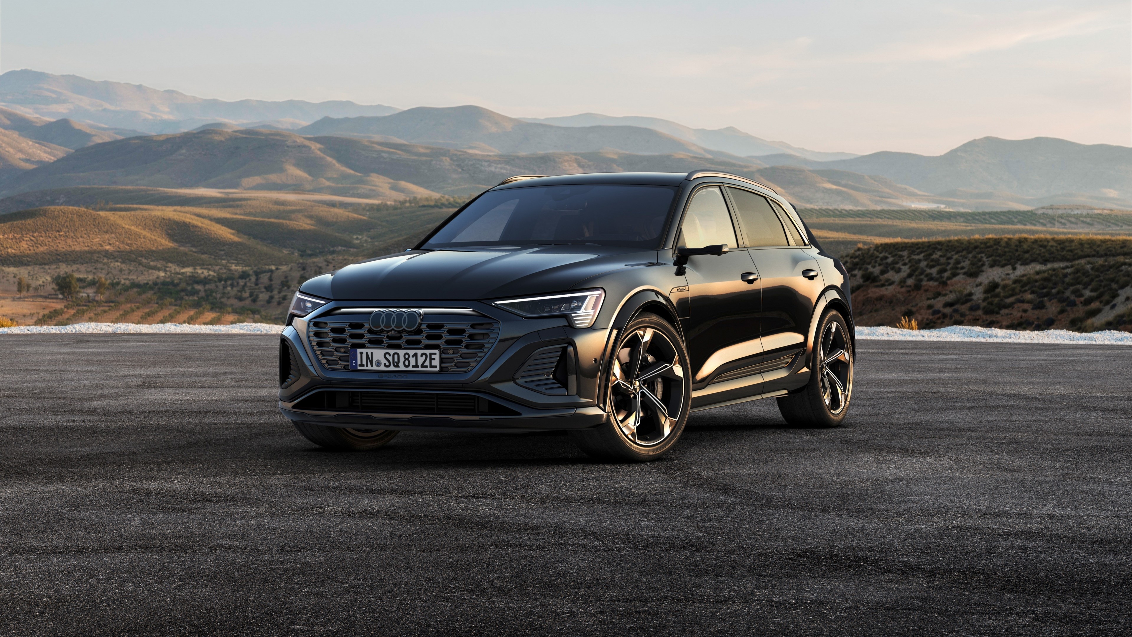 Audi SQ8 Sportback e-tron 2022 SUV