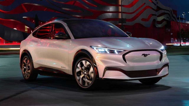 Ford Mustang Mach-E 2020 suv