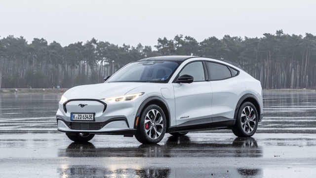 Ford Mustang Mach-E 2020 suv