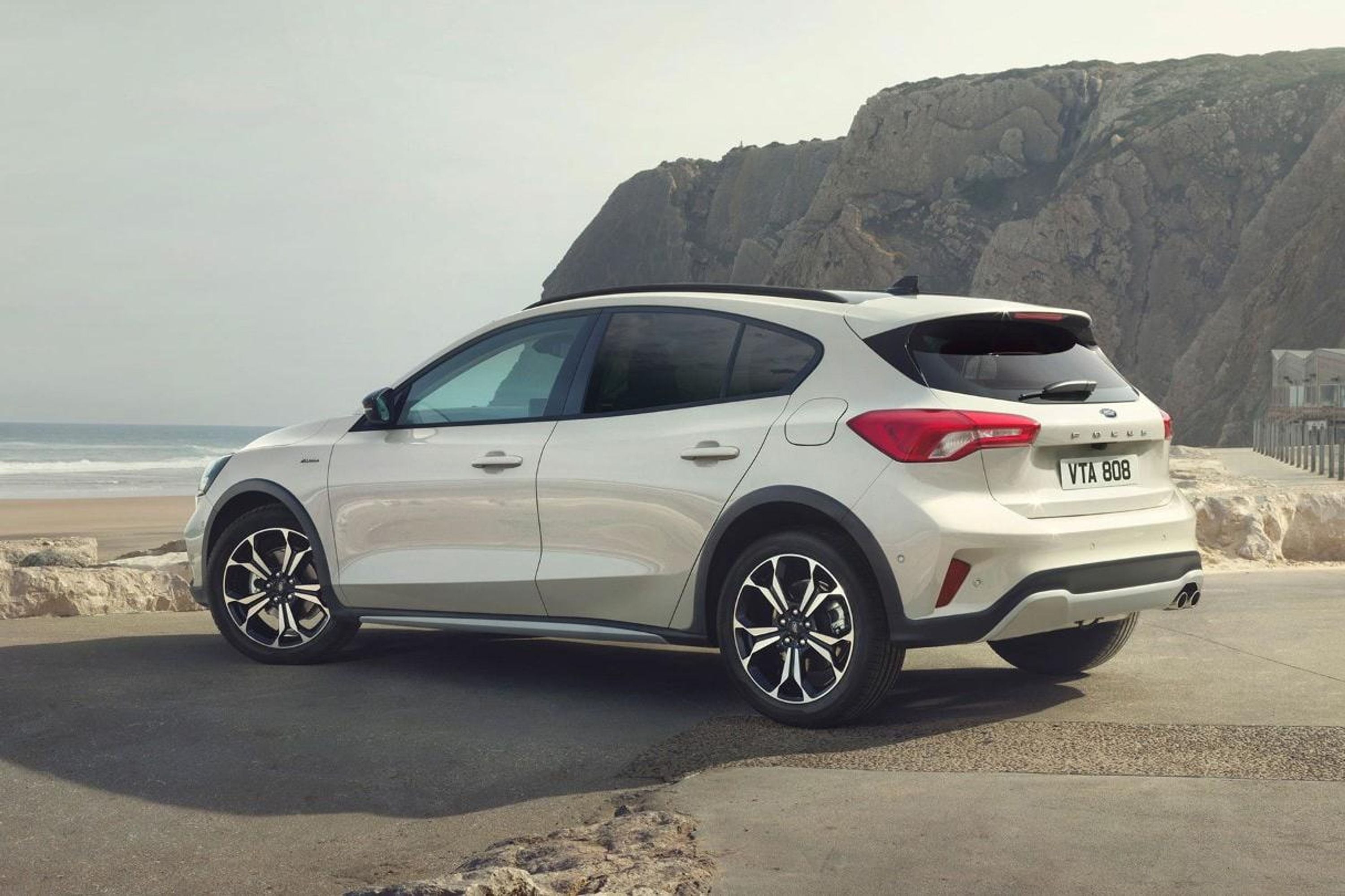 Ford Focus Active 2021 hatchback