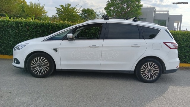 Ford S-Max 2019 minivan