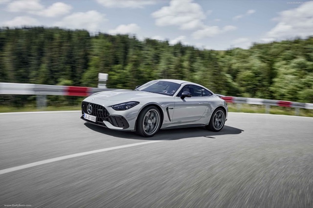 Mercedes AMG GT (C192) 2023 coupe
