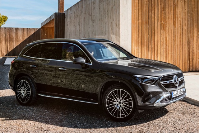Side profile of Mercedes GLC-Class (X254) suv